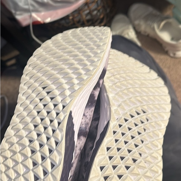 Nobull - Picture 2 of 4